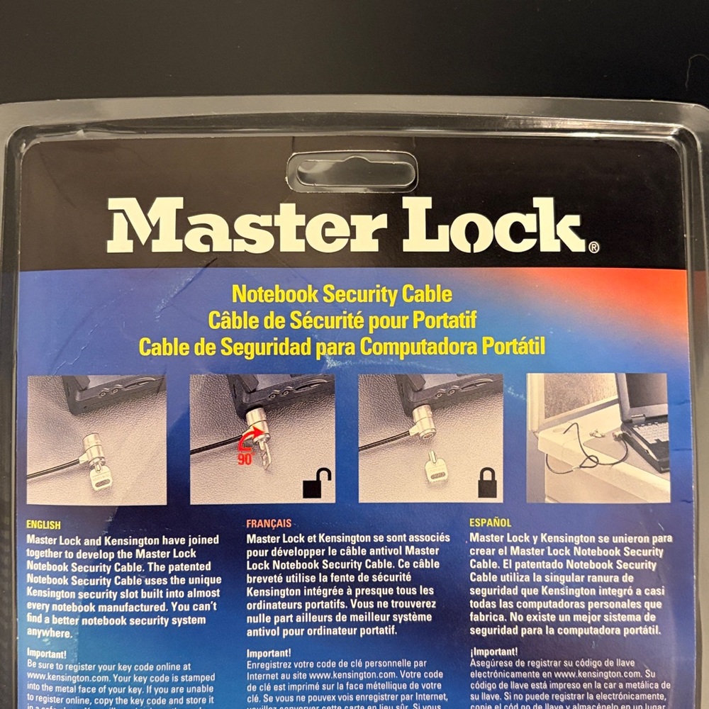 Master Lock Notebook Security Cable - Picture 5 of 6